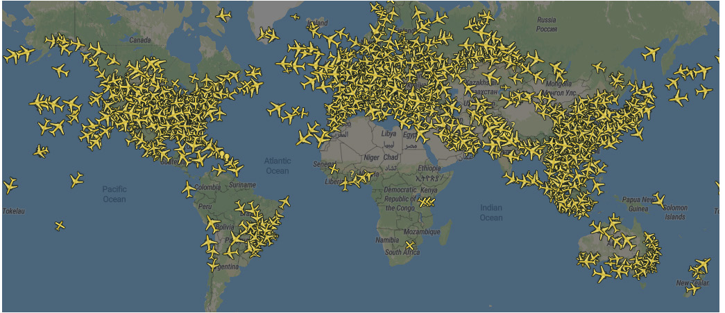 Figure 1. Capture d’écran du site https://flightradar.live/fr/ (27 mars 2020) Trafic aérien mondial