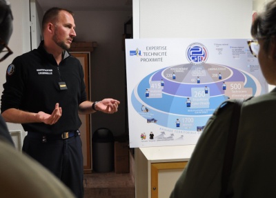 La session « Jeunes Sécurité et Justice » en formation à l'Ecole nationale des douanes de Tourcoing