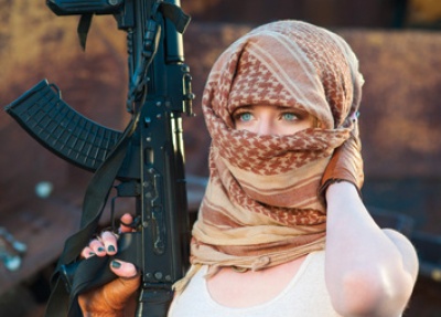 Étude psycho-criminologique des femmes françaises terroristes après 2012